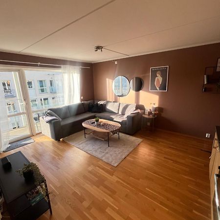 Modern And Central Apartment - Solsiden Trondheim - Up To 6 People Buitenkant foto